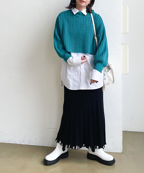 PAGEBOY(ページボーイ)の「チェーンケーブルニット(ニット/セーター・レディース・ブラック/オフホワイト/ターコイズブルー/グレイッシュベージュ・FREE)」の15枚目の写真