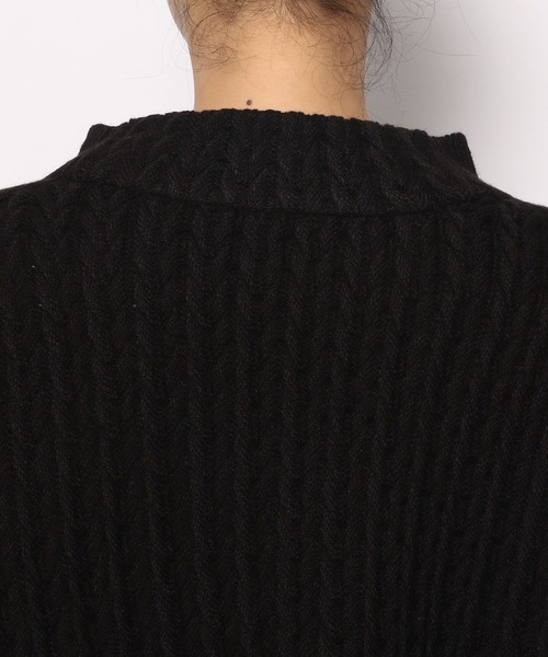 PAGEBOY(ページボーイ)の「チェーンケーブルニット(ニット/セーター・レディース・ブラック/オフホワイト/ターコイズブルー/グレイッシュベージュ・FREE)」の16枚目の写真