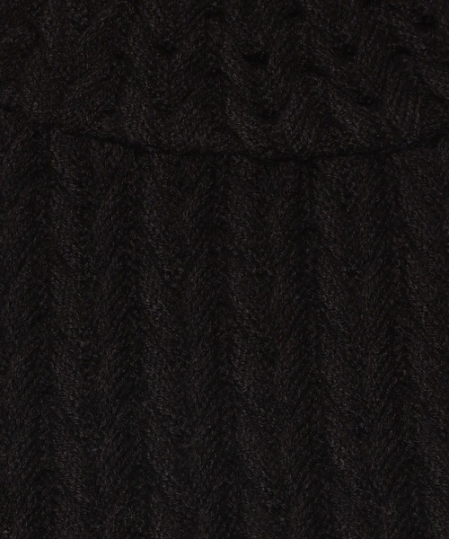 PAGEBOY(ページボーイ)の「チェーンケーブルニット(ニット/セーター・レディース・ブラック/オフホワイト/ターコイズブルー/グレイッシュベージュ・FREE)」の8枚目の写真