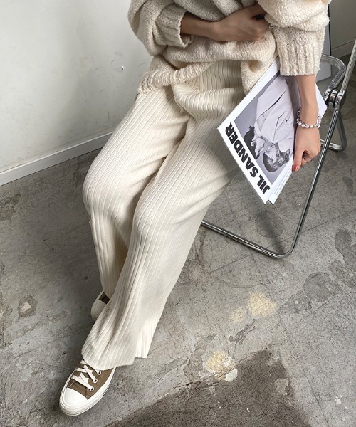 Futier land（フューティアランド）の「カラーワイドリブニットパンツ（その他パンツ・レディース・ホワイト/グリーン/ブラウン/グレイッシュベージュ・FREE）」の13枚目の写真