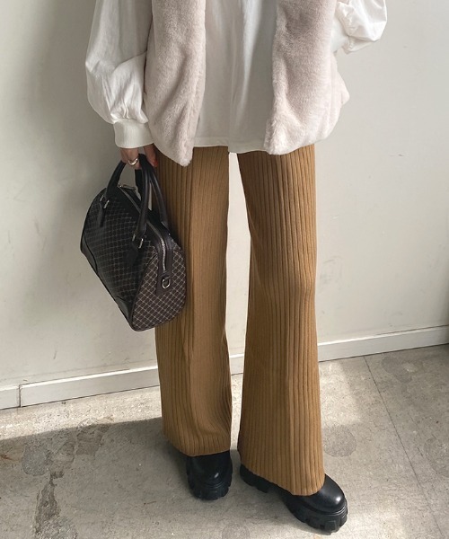 Futier land（フューティアランド）の「カラーワイドリブニットパンツ（その他パンツ・レディース・ホワイト/グリーン/ブラウン/グレイッシュベージュ・FREE）」の5枚目の写真