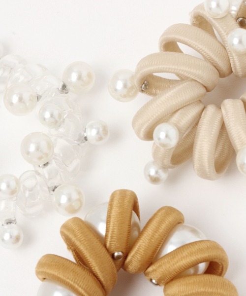 LOWRYS FARM(ローリーズファーム)の「グルグルパールヘアゴム 177138(その他ヘアアクセサリー・レディース・その他1/その他2・FREE)」の5枚目の写真