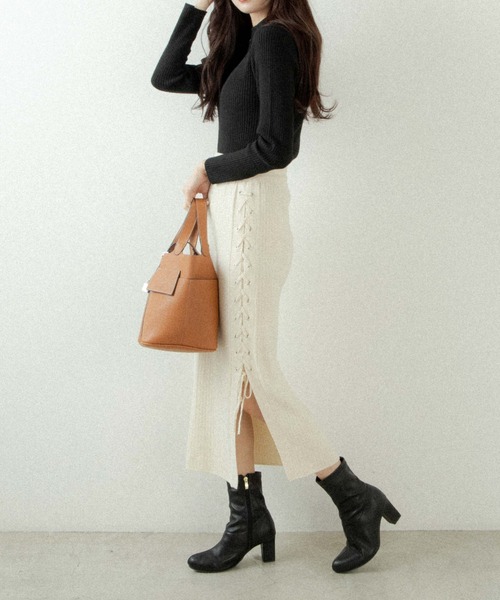 OLUPIC（オルピック）の「OLUPIC/【WEB限定】レースアップニットスカート（スカート・レディース・ベージュ/ブラック/アイボリー・FREE）」の18枚目の写真