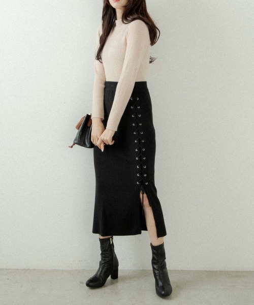 OLUPIC（オルピック）の「OLUPIC/【WEB限定】レースアップニットスカート（スカート・レディース・ベージュ/ブラック/アイボリー・FREE）」の15枚目の写真