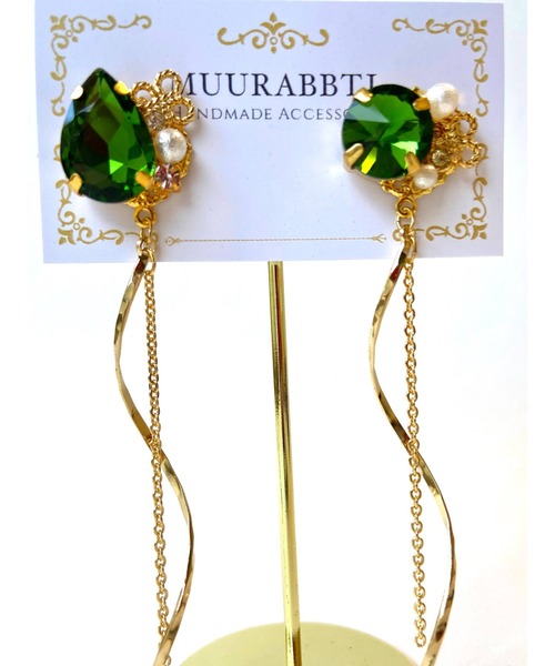 tone(トーン)の「【MUURABBTI】ビジューチェーンピアス(MA)(ピアス(両耳用)・レディース・ブルー系/グリーン系/エメラルド・FREE)」の9枚目の写真