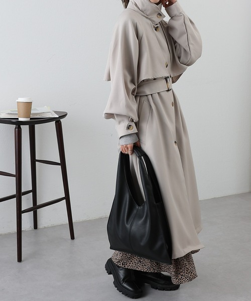 COLONY 2139(コロニートゥーワンスリーナイン)の「WEB・一部店舗限定 / 綾織り2WAYカラーボリュームコート(トレンチコート・レディース・ブラック/グレイッシュベージュ/ベージュ・FREE)」の9枚目の写真