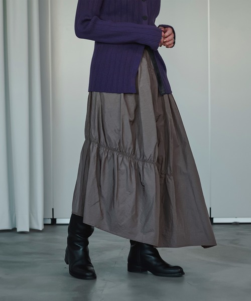 Ezick（エジック）の「Twister gather タフタヘムスカート（スカート・レディース・ブラック/チャコールグレー/ベージュ・FREE）」の11枚目の写真