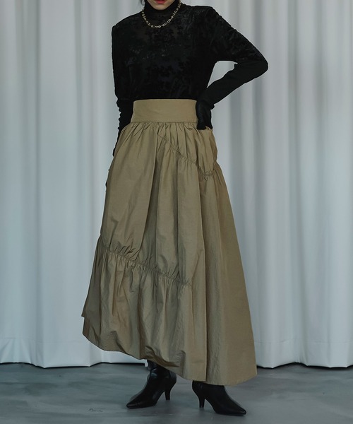 Ezick（エジック）の「Twister gather タフタヘムスカート（スカート・レディース・ブラック/チャコールグレー/ベージュ・FREE）」の16枚目の写真