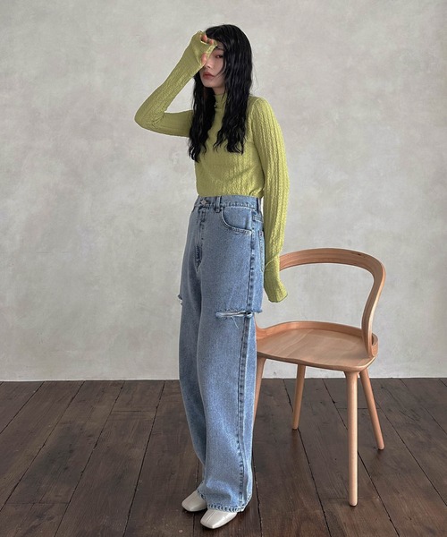 hellam（へラム）の「ふくれジャカード フィンガーホールTOPS（その他トップス・レディース・パープル/グリーン/ブラック/アイボリー・FREE）」の5枚目の写真