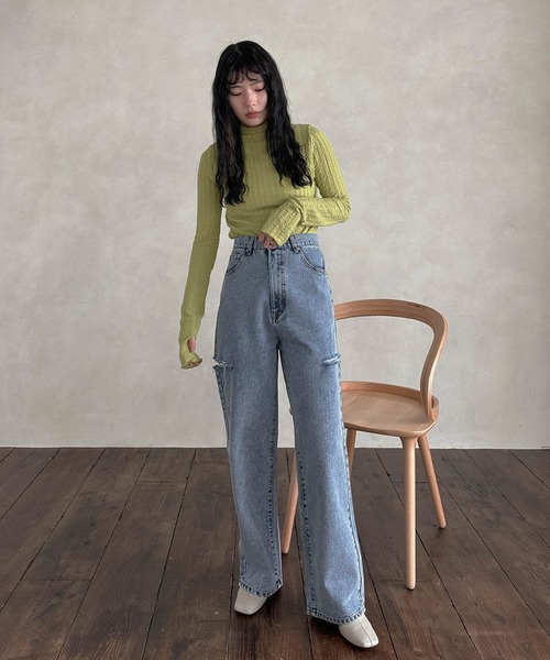 hellam（へラム）の「ふくれジャカード フィンガーホールTOPS（その他トップス・レディース・パープル/グリーン/ブラック/アイボリー・FREE）」の7枚目の写真