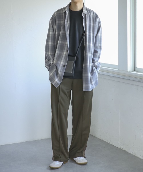 SENSE OF PLACE by URBAN RESEARCH（センスオブプレイスバイアーバンリサーチ）の「フェイクレザースクエアミニショルダーバッグ（ショルダーバッグ・メンズ・ブラック/ブラック系その他・ONE）」の7枚目の写真