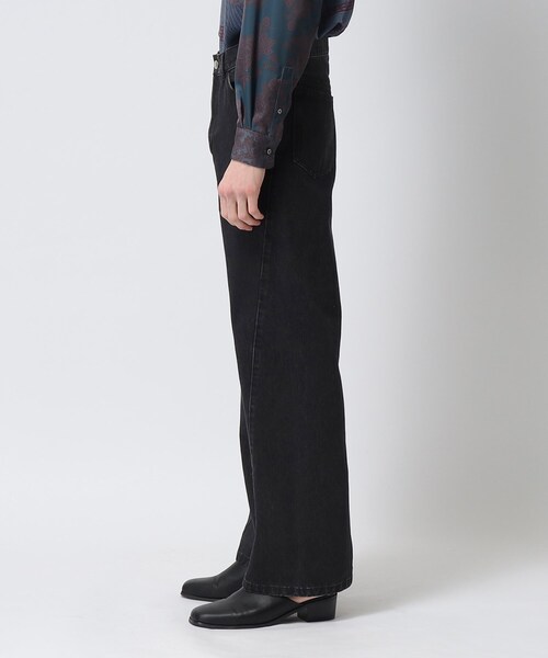 tk.TAKEO KIKUCHI(ティーケータケオキクチ)の「◆ツイストフレアデニムパンツ(デニムパンツ・メンズ・ブラック系3/ネイビー系3・02/03)」の7枚目の写真