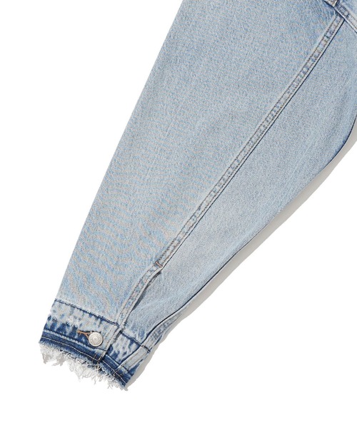 Levi's（リーバイス）の「Levi's/リーバイス カスタマイズ 90S デニムジャケット ライトインディゴ DESTRUCTED（デニムジャケット・レディース・インディゴブルー・S/M/XS）」の11枚目の写真