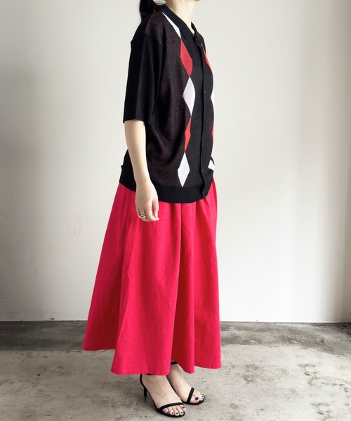COMMON WARE(コモンウェアー)の「COMMONWARE:ダイヤ柄ニットポロ カーディガン S/S(ポロシャツ・レディース・ブラック/グリーン/ベージュ・L/XL/M)」の5枚目の写真