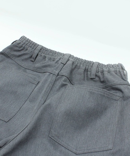 RNA-N(アールエヌエーエヌ)の「R4071 E/Cツイルセンタープレスパンツ(スラックス・レディース・ブラック/グレー/ネイビー・SMALL/MEDIUM)」の11枚目の写真