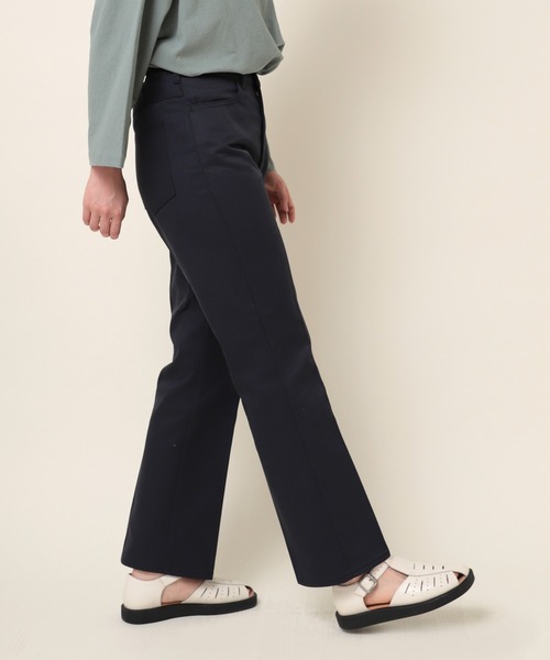 RNA-N(アールエヌエーエヌ)の「R4071 E/Cツイルセンタープレスパンツ(スラックス・レディース・ブラック/グレー/ネイビー・SMALL/MEDIUM)」の19枚目の写真