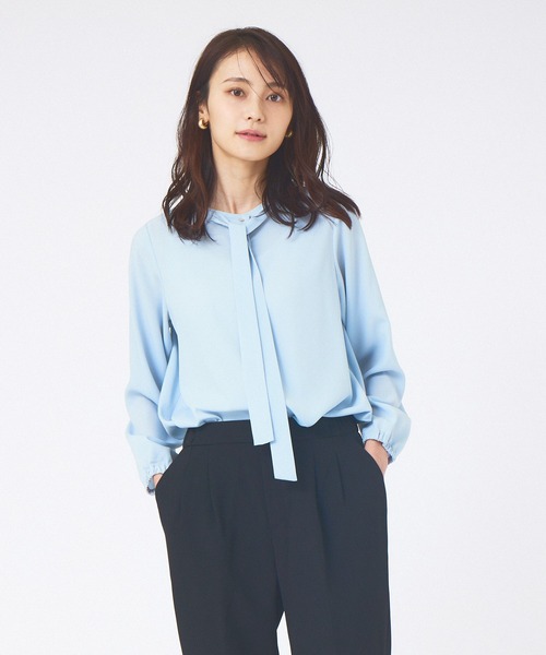 abahouse mavie（アバハウスマヴィ）の「ジョーゼットボウタイブラウス（シャツ/ブラウス・レディース・ホワイト/サックスブルー/ダークネイビー・フリー）」の3枚目の写真