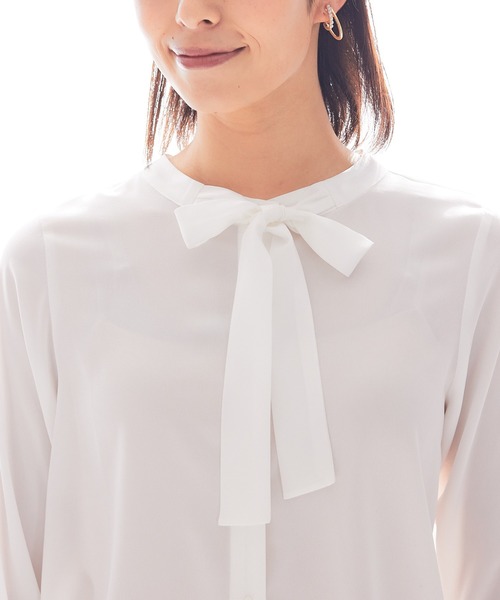 abahouse mavie（アバハウスマヴィ）の「ジョーゼットボウタイブラウス（シャツ/ブラウス・レディース・ホワイト/サックスブルー/ダークネイビー・フリー）」の9枚目の写真