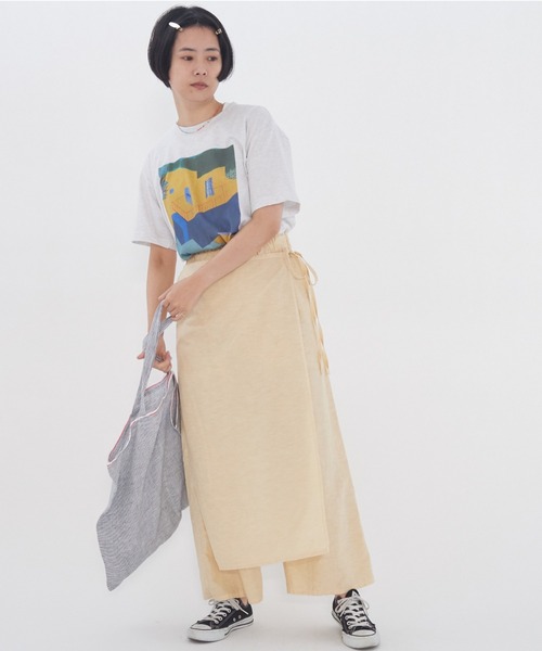yuni プリントTシャツ 楽ギフ_のし宛書】 yuni（ユニ ）の「○Holiday プリント T