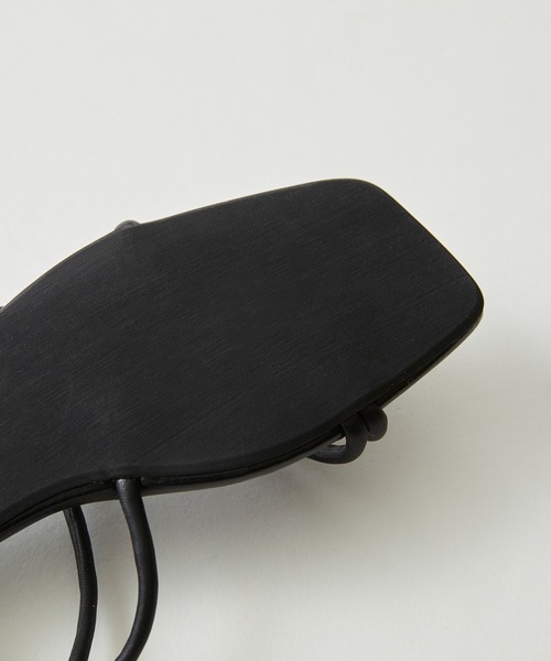 menue（メヌエ）の「スクエアトゥ華奢ストラップサンダル（サンダル・レディース・ペールイエロー/アイボリー/ダークブラウン/ベージュ/ブルー/ブラック・LL/S/XS/M/3L/L）」の10枚目の写真