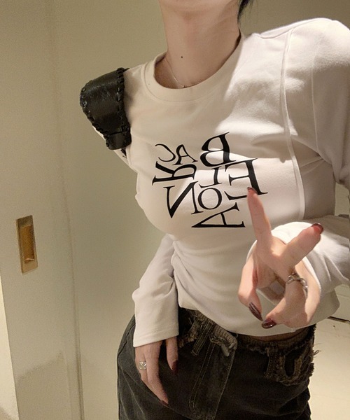 me+em select(ミームセレクト)の「BACロゴレタリングスリムラインTシャツ(Tシャツ/カットソー・レディース・ホワイト/ブラウン/ピンク/グレー/ブラック・FREE/LARGE)」の21枚目の写真