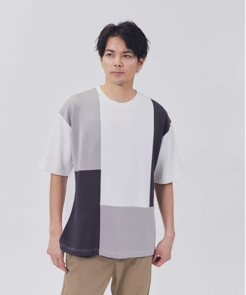 Right-on(ライトオン)の「【PLUS ONE】サラサラブロッキングTシャツ(Tシャツ/カットソー・メンズ・ネイビー/グレー×ホワイト/ホワイト×カーキブラウン・S/M/L/XL)」の1枚目の写真