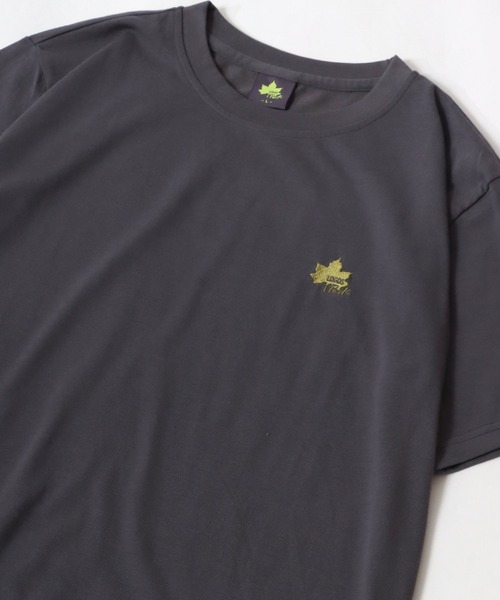 LOGOS(ロゴス)の「LOGOS/ロゴス QUICK DRY クイックドライ ワンポイントロゴ刺繍 半袖Tシャツ レディース メンズ(Tシャツ/カットソー・メンズ・グレー/カーキ/サックスブルー/ベージュ/ネイビー/ホワイト/ベージュ系その他/チャコール/イエロー/オレンジ・M/L/LL)」の3枚目の写真