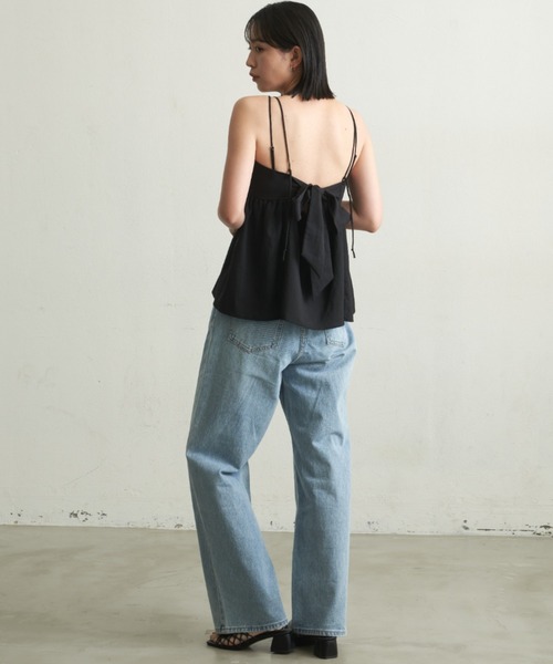 Aunt Marie's（アントマリーズ）の「【S,M,Lサイズ展開】ワイドストレートデニムパンツ（デニムパンツ・レディース・ライトブルー・SMALL/MEDIUM/LARGE）」の15枚目の写真