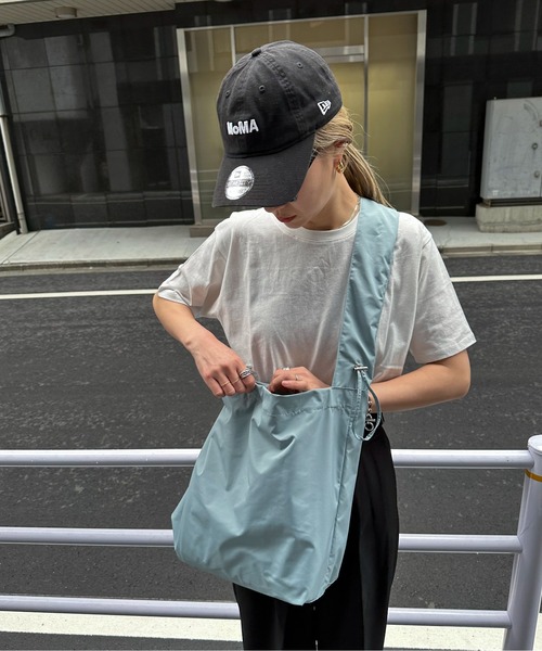 feepur(フェピュール)の「ドローコード2wayショルダーバッグ(ショルダーバッグ・レディース・ブラック/ブルー/アイボリー・FREE)」の18枚目の写真