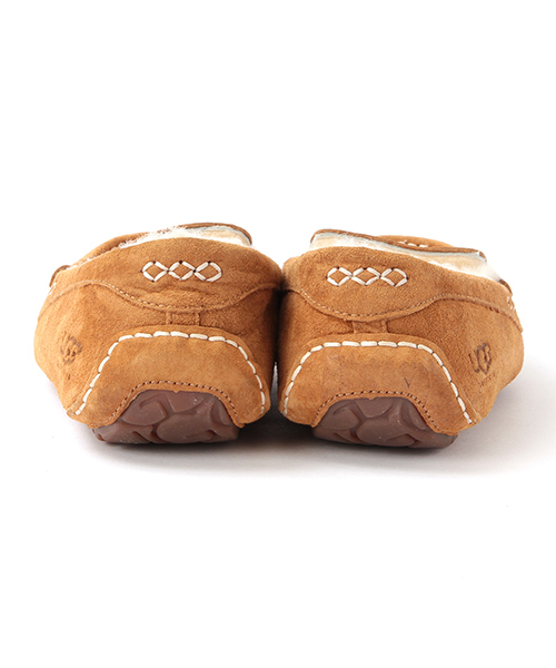 Ray BEAMS（レイビームス）の「UGG Australia / "Ansley" モカシン（モカシン/デッキシューズ・レディース・ワイン/ライトグレー/ライトブラウン・8/6/7/5）」の5枚目の写真