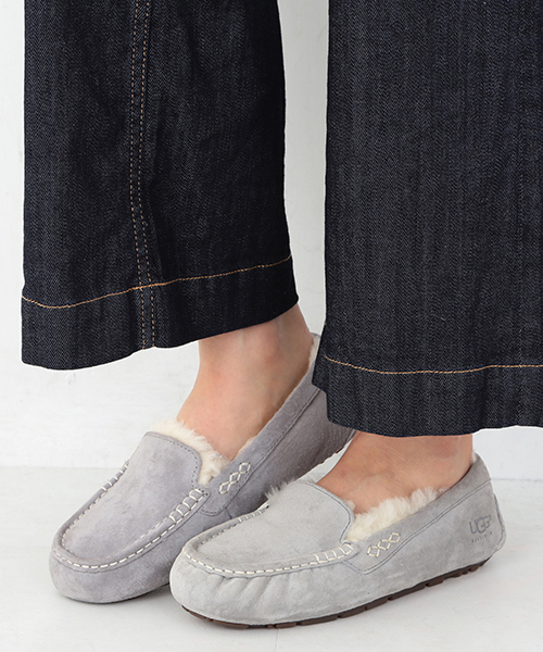 Ray BEAMS（レイビームス）の「UGG Australia / "Ansley" モカシン（モカシン/デッキシューズ・レディース・ワイン/ライトグレー/ライトブラウン・8/6/7/5）」の11枚目の写真