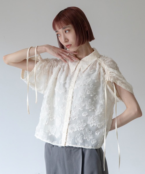 VACANCY（ヴァカンシー）の「ドロストジャガードシアーシャツ（シャツ/ブラウス・レディース・アイボリー/ネイビー/グリーン・FREE）」の19枚目の写真