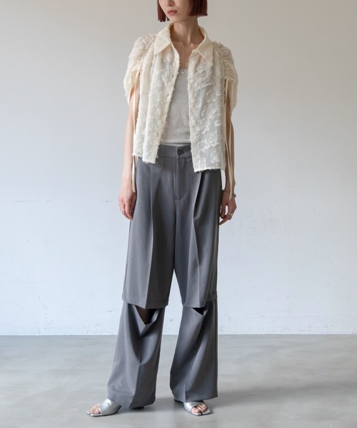 VACANCY（ヴァカンシー）の「ドロストジャガードシアーシャツ（シャツ/ブラウス・レディース・アイボリー/ネイビー/グリーン・FREE）」の13枚目の写真