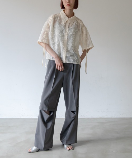 VACANCY（ヴァカンシー）の「ドロストジャガードシアーシャツ（シャツ/ブラウス・レディース・アイボリー/ネイビー/グリーン・FREE）」の11枚目の写真