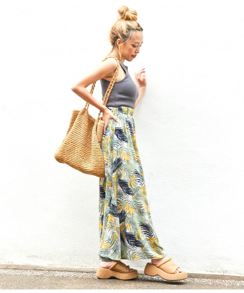 anap mimpi（アナップミンピ）の「2パターンリーフ柄マーメイドスカート 【セットアップ可能】（スカート・レディース・カーキ/ダークグレー・FREE）」の16枚目の写真