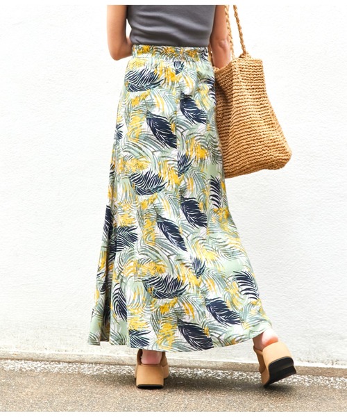 anap mimpi（アナップミンピ）の「2パターンリーフ柄マーメイドスカート 【セットアップ可能】（スカート・レディース・カーキ/ダークグレー・FREE）」の8枚目の写真