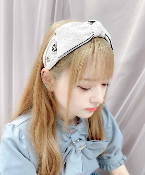 ROJITA（ロジータ）の「BIGリボンキルティングカチューシャ（カチューシャ・レディース・ブラック/ホワイト・FREE）」の9枚目の写真