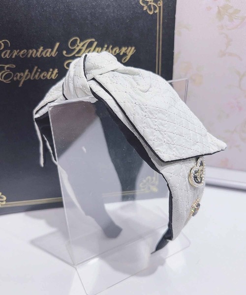 ROJITA（ロジータ）の「BIGリボンキルティングカチューシャ（カチューシャ・レディース・ブラック/ホワイト・FREE）」の17枚目の写真