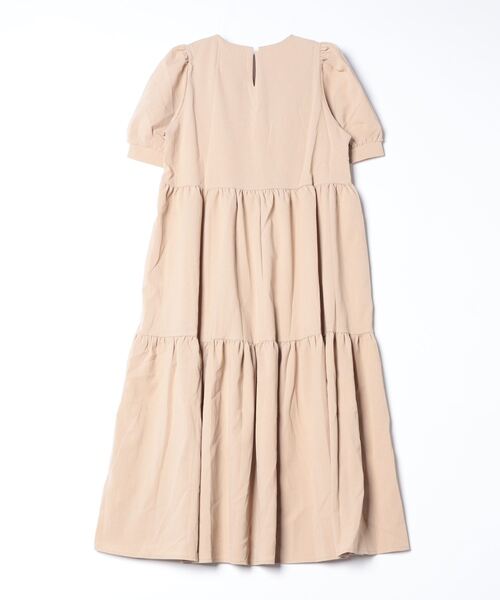 MAISON BREEZE(メゾンブリーズ)の「【MAISON BREEZE】パフスリーブティアードワンピース KNF018(ワンピース・レディース・ブラック/ベージュ・FREE)」の3枚目の写真