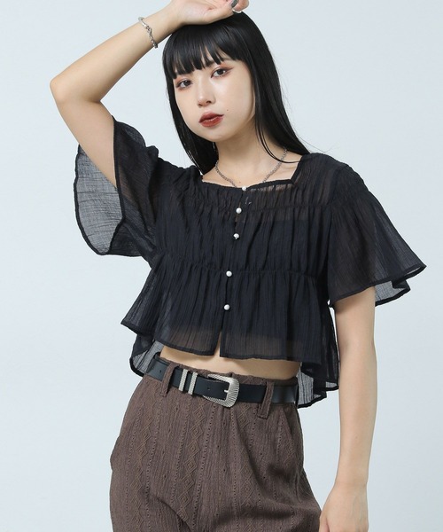 PAGEBOY(ページボーイ)の「シャーリングミニショートスリーブブラウス(シャツ/ブラウス・レディース・クリーム/ブラック/マスタード/オフホワイト・FREE)」の9枚目の写真