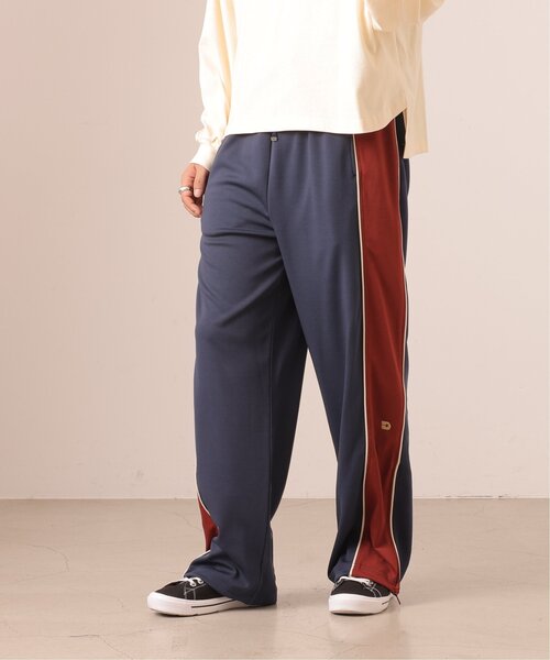 DOUBLE NAME(ダブルネーム)の「パイピングレトロトラックパンツ/ユニセックス可(その他パンツ・レディース・ネイビー/スミクロ/グリーン・FREE)」の20枚目の写真