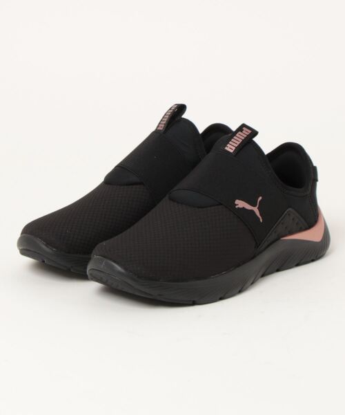 PUMA(プーマ)の「PUMA プーマ ウィメンズ ソフトライド REMI スリッポン ランニングシューズ(スニーカー・レディース・ブラック×ゴールド/ブラック/ブルー・24.5cm/24.0cm/22.0cm/23.0cm/26.0cm/22.5cm/25.5cm/25.0cm/23.5cm)」の21枚目の写真