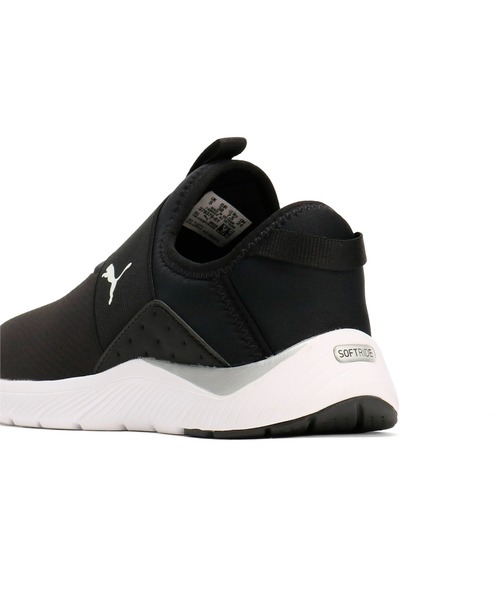 PUMA(プーマ)の「PUMA プーマ ウィメンズ ソフトライド REMI スリッポン ランニングシューズ(スニーカー・レディース・ブラック×ゴールド/ブラック/ブルー・24.5cm/24.0cm/22.0cm/23.0cm/26.0cm/22.5cm/25.5cm/25.0cm/23.5cm)」の18枚目の写真