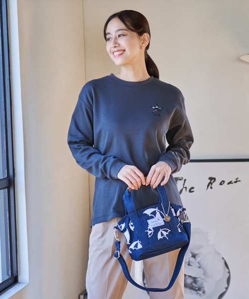 Arnold Palmer(アーノルドパーマー)の「アンブレラパターン キャンバス シェア トート スモール(トートバッグ・レディース・ブラック/ライトブルー/グレイッシュベージュ/インディゴブルー・F)」の6枚目の写真