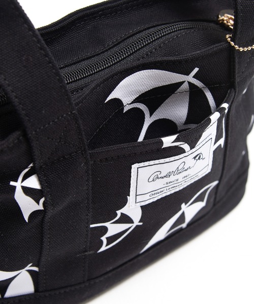 Arnold Palmer(アーノルドパーマー)の「アンブレラパターン キャンバス シェア トート スモール(トートバッグ・レディース・ブラック/ライトブルー/グレイッシュベージュ/インディゴブルー・F)」の12枚目の写真