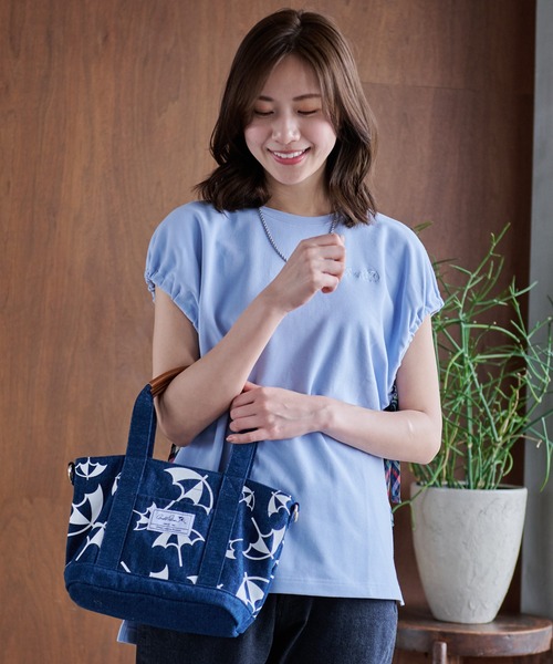 Arnold Palmer(アーノルドパーマー)の「アンブレラパターン キャンバス シェア トート スモール(トートバッグ・レディース・ブラック/ライトブルー/グレイッシュベージュ/インディゴブルー・F)」の22枚目の写真