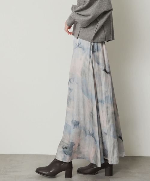 SENSE OF PLACE by URBAN RESEARCH(センスオブプレイスバイアーバンリサーチ)の「サテンナロースカート(スカート・レディース・イエロー/チャコールグレー/ブルー系その他・SMALL/MEDIUM)」の14枚目の写真