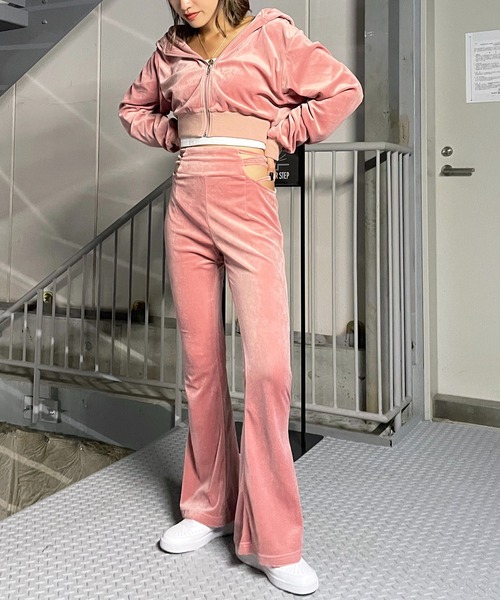 SPIRALGIRL（スパイラルガール）の「サイドオープンフレアベロアパンツ（その他パンツ・レディース・ブラック/ピンク・FREE）」の13枚目の写真