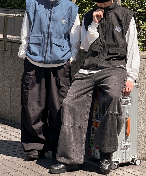 kutir（クティール）の「刺繍入りビックポケットデニムベスト（ベスト・メンズ・インディゴブルー/ブラック・MEDIUM/LARGE）」の12枚目の写真