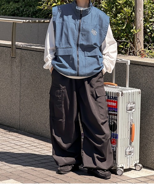 kutir（クティール）の「刺繍入りビックポケットデニムベスト（ベスト・メンズ・インディゴブルー/ブラック・MEDIUM/LARGE）」の16枚目の写真